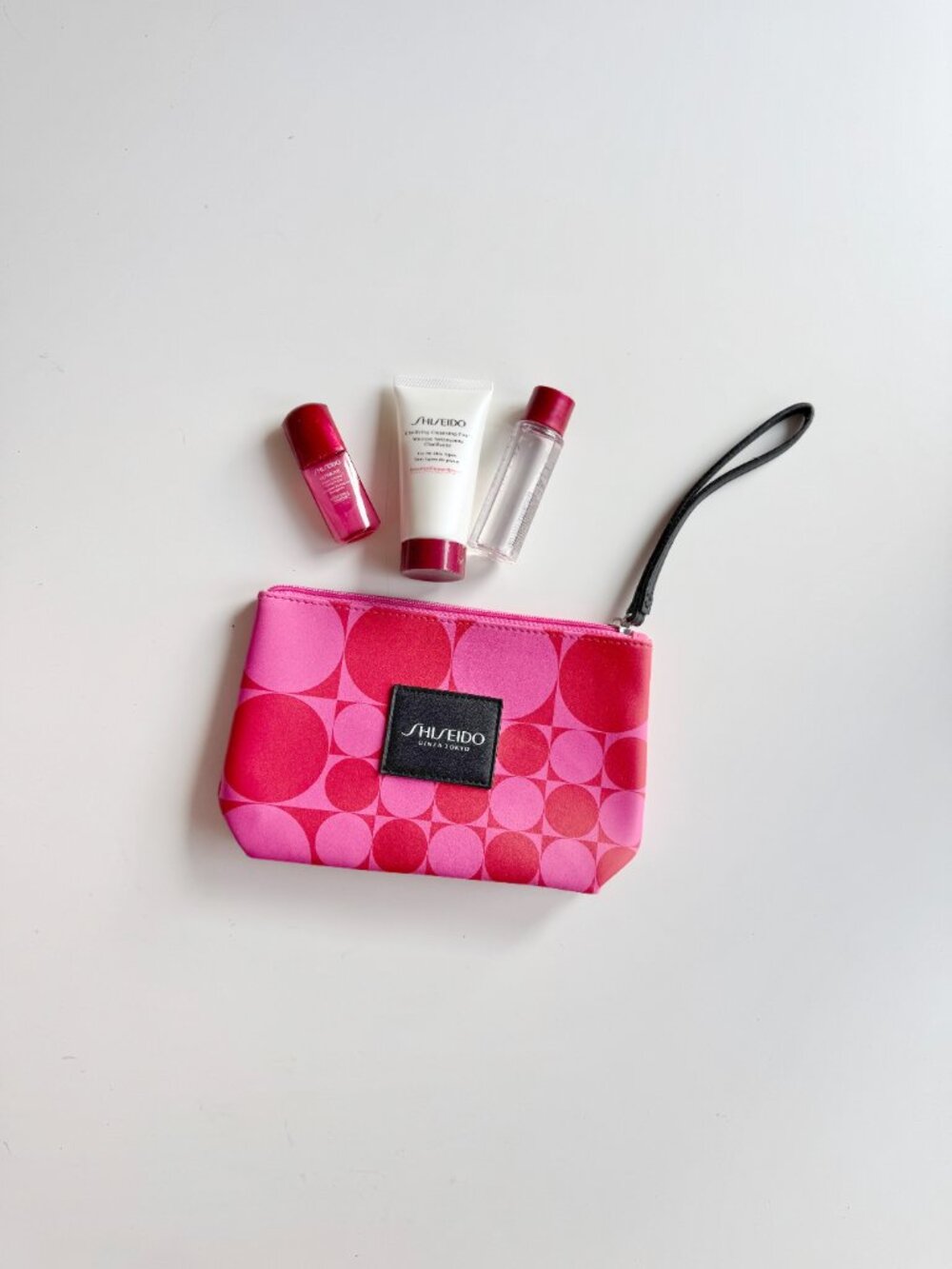 New SHISEIDO Pink Red PVC Toiletry Cosmetic Bag w/ Samples